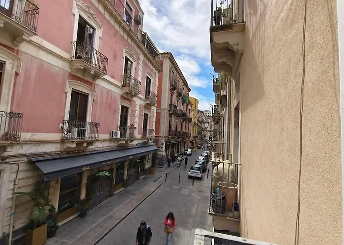 Appartement Retroetnea - In Centro Storico - Con Comunicanti Catane